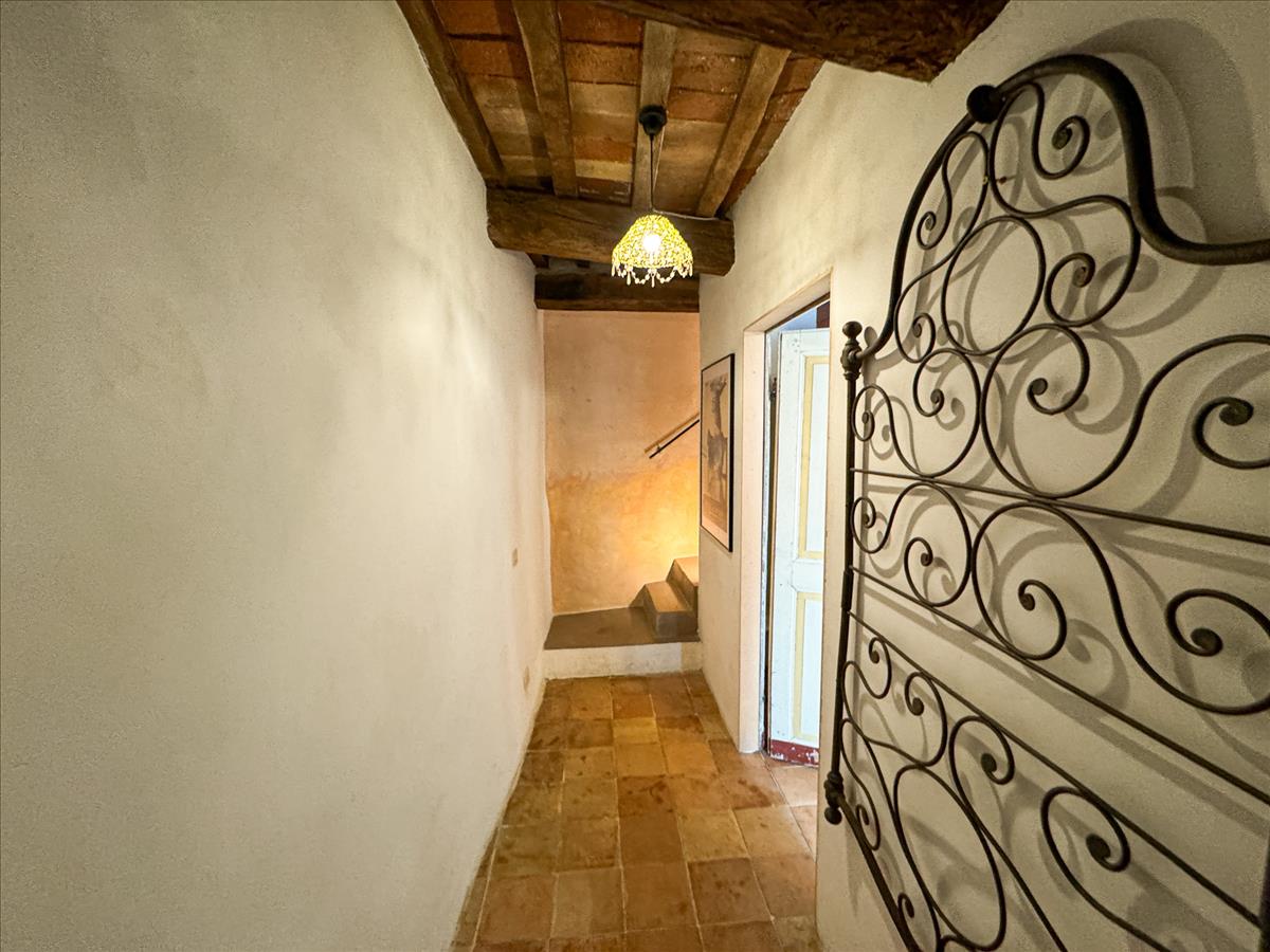 Property Image c38c8259-79ad-43a8-8e3d-63792163a295