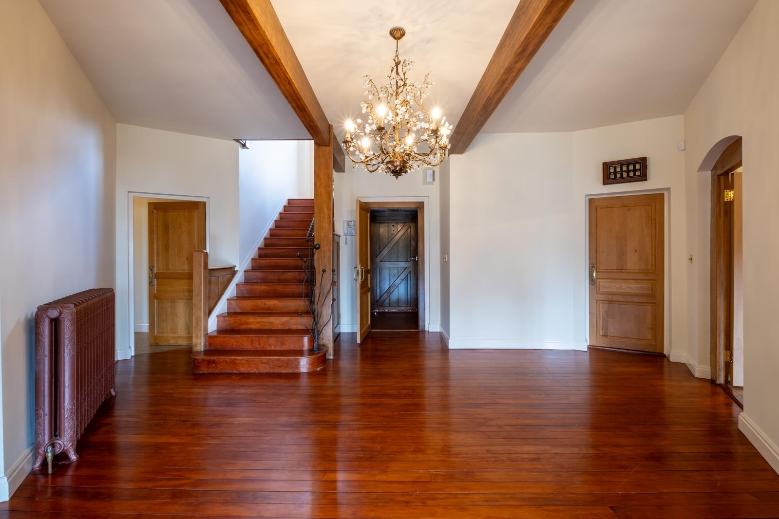 Property Image c3959a7b-a1e9-4052-8077-48dfe7dd8f78