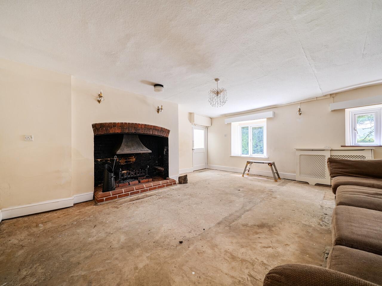 Property Image c3a41fda-10f4-478c-947c-afbe0dbf370c