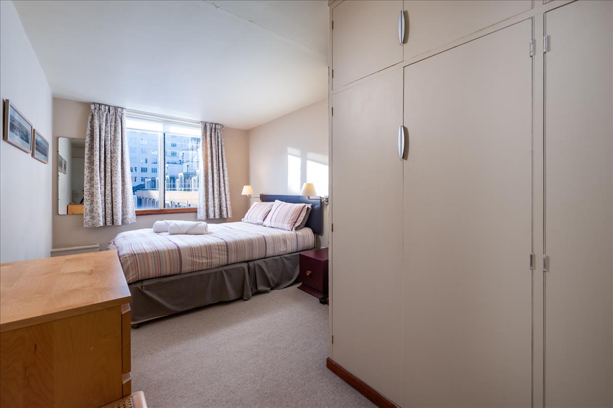 Property Image c3adbd83-fbab-47f1-9d75-b4efe30277b8