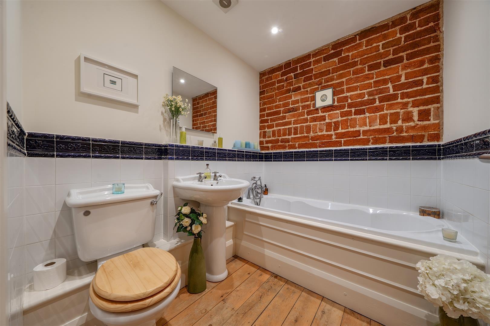 Property Image c3b046b8-a9f8-47c0-b3ec-65f6acc4255d