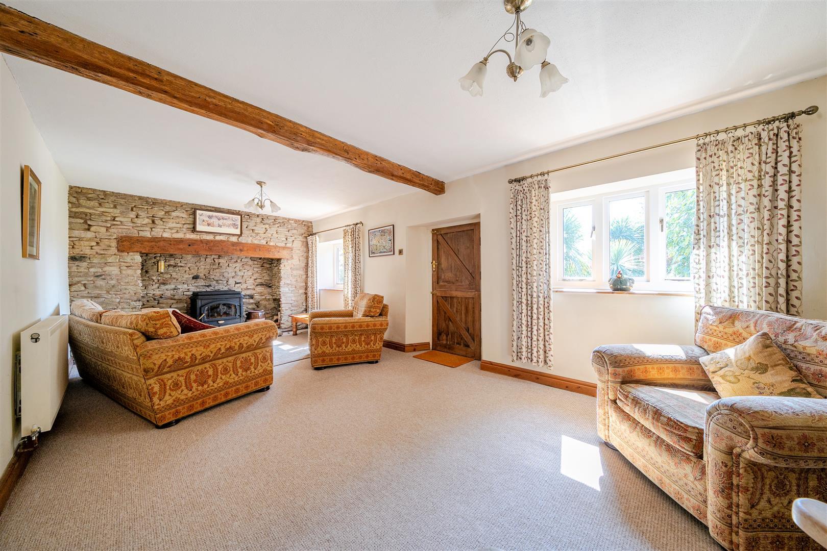 Property Image c3bae0c4-3a6c-41a9-b69a-2f55fef774ba