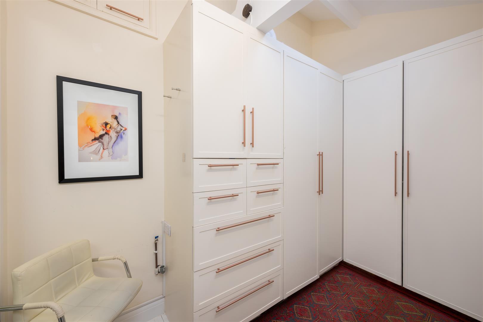 Property Image c3bd0644-2974-41c4-912e-657bdb8e53ea