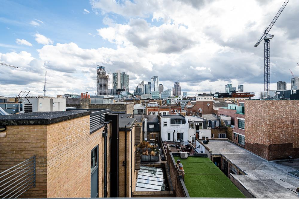 two bedroom two bathroom penthouse for let on hoxton square n1