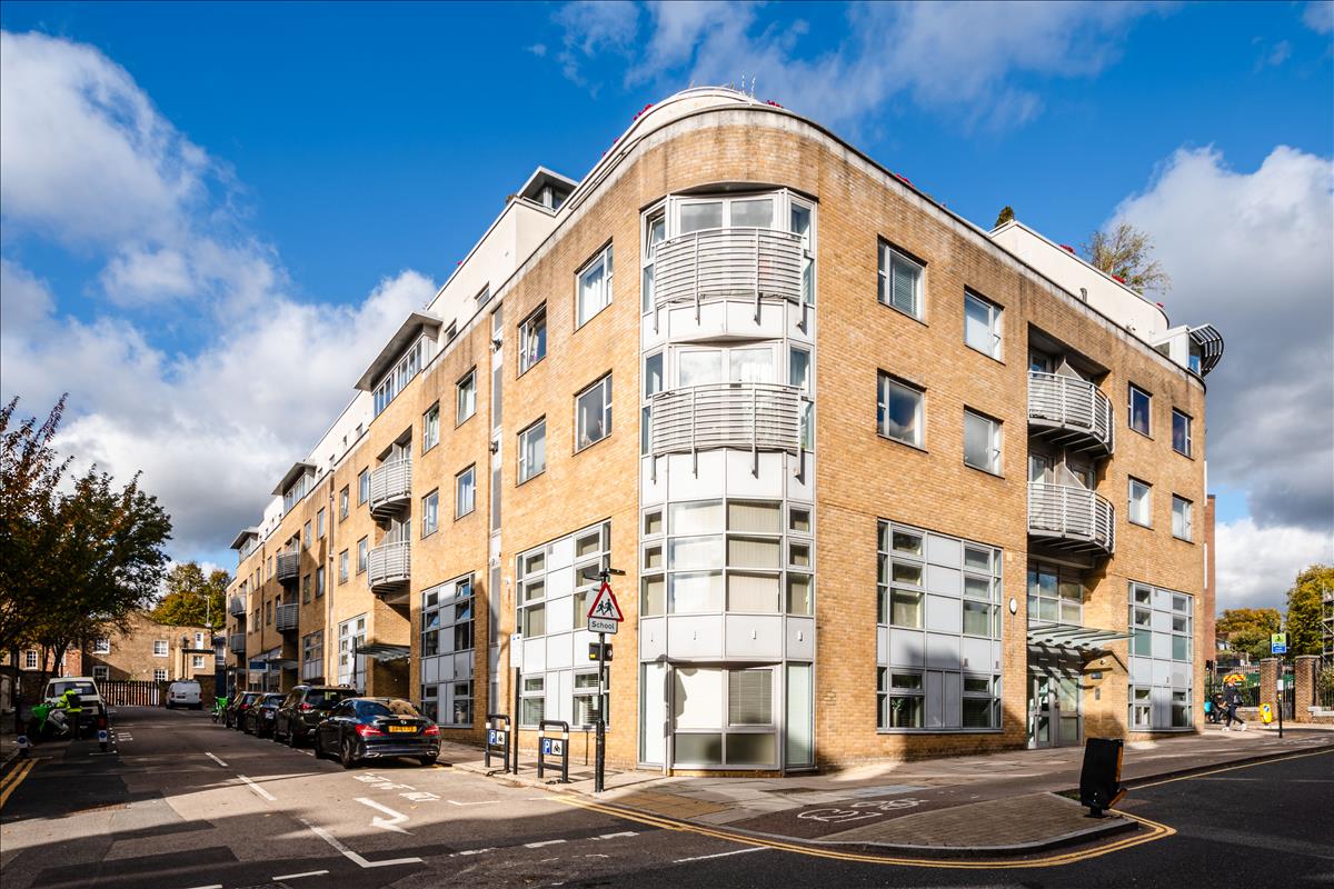 Property Image c3cdcb29-a942-44a3-acbb-2321d88a0d38