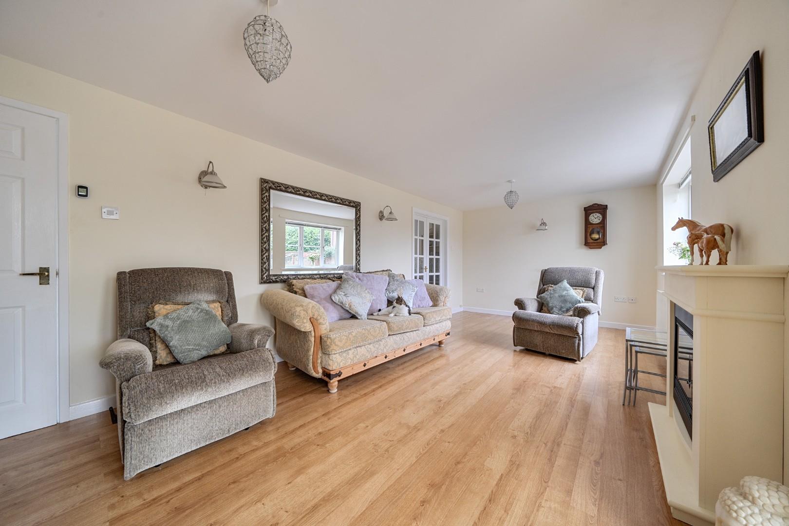 Property Image c3cea0e3-ea5d-4c4e-973f-d085d9a176e9