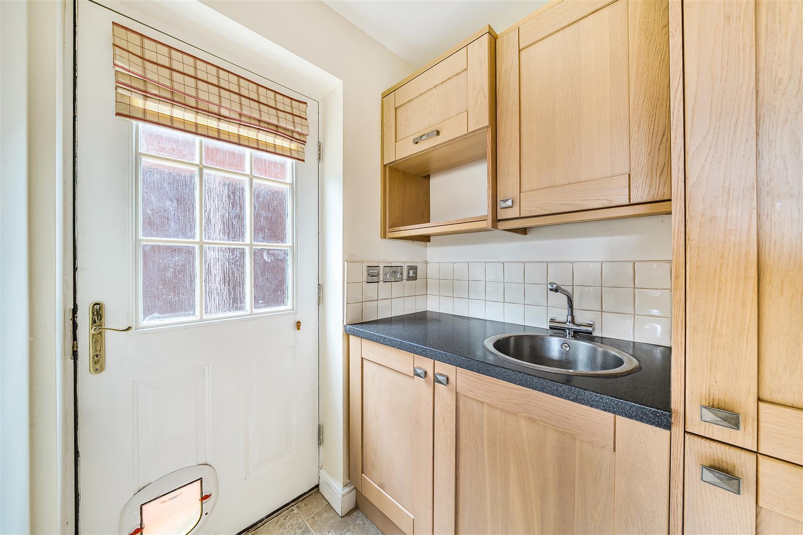 Property Image c3eb766f-d9b1-48c0-8bf9-a3825a5108a6