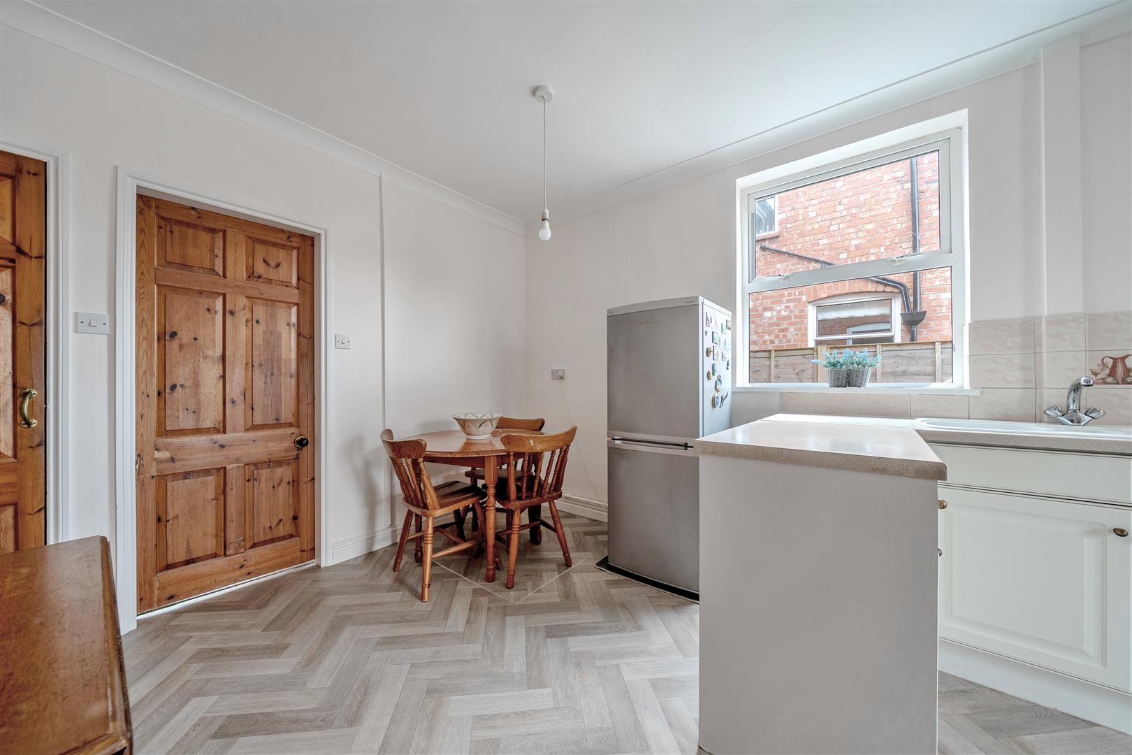 Property Image c3ebabd9-bf4f-4982-9ac6-99272f630429