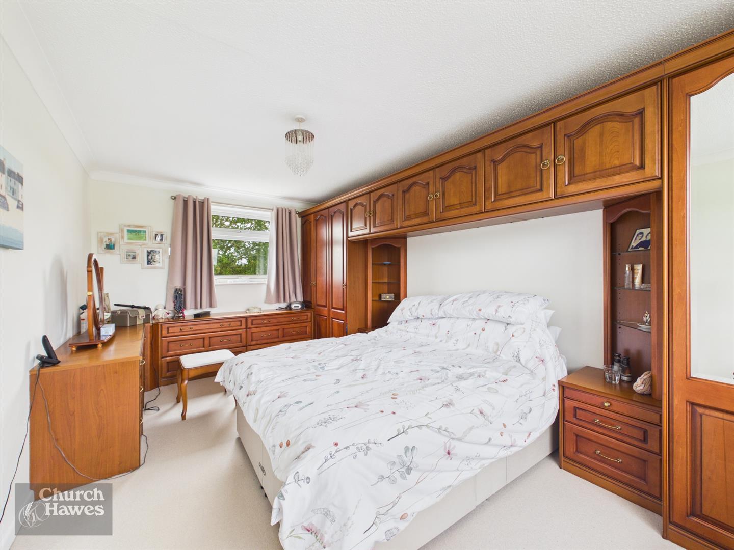 Property Image c3ed3301-4d05-4073-940b-8e7da5da3819