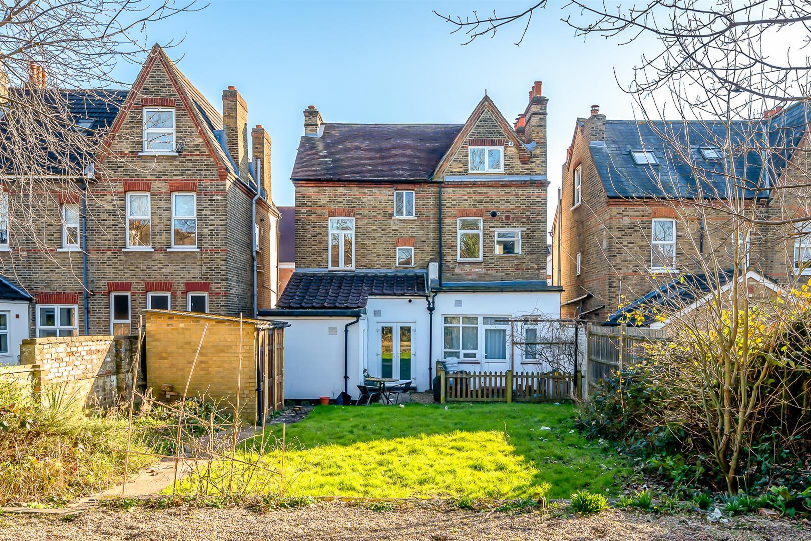 Property Image c3f2b0ec-8ee9-4f2f-adb6-13a7b572e849