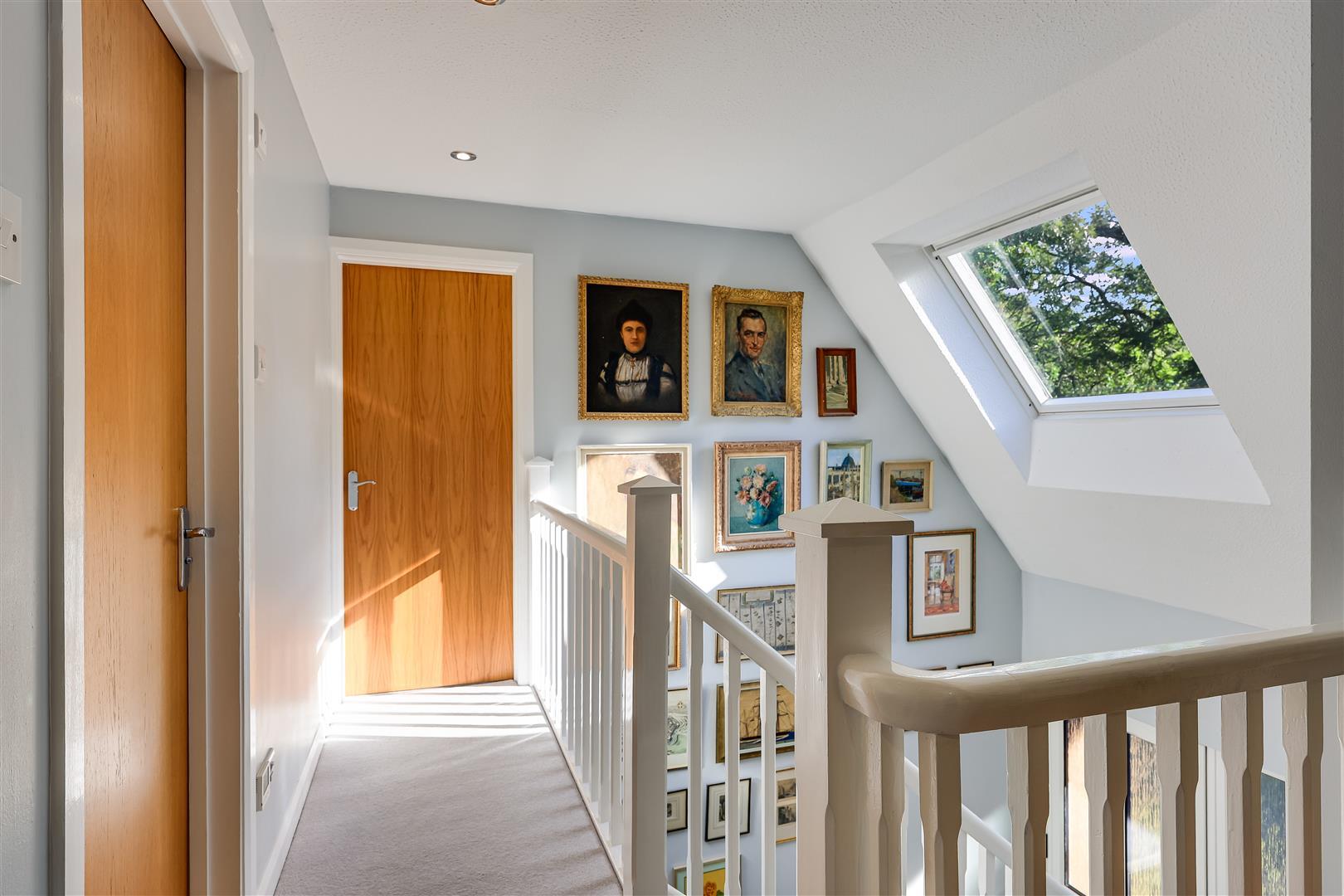Property Image c4033145-1f14-496d-bc66-c089b83a91b2