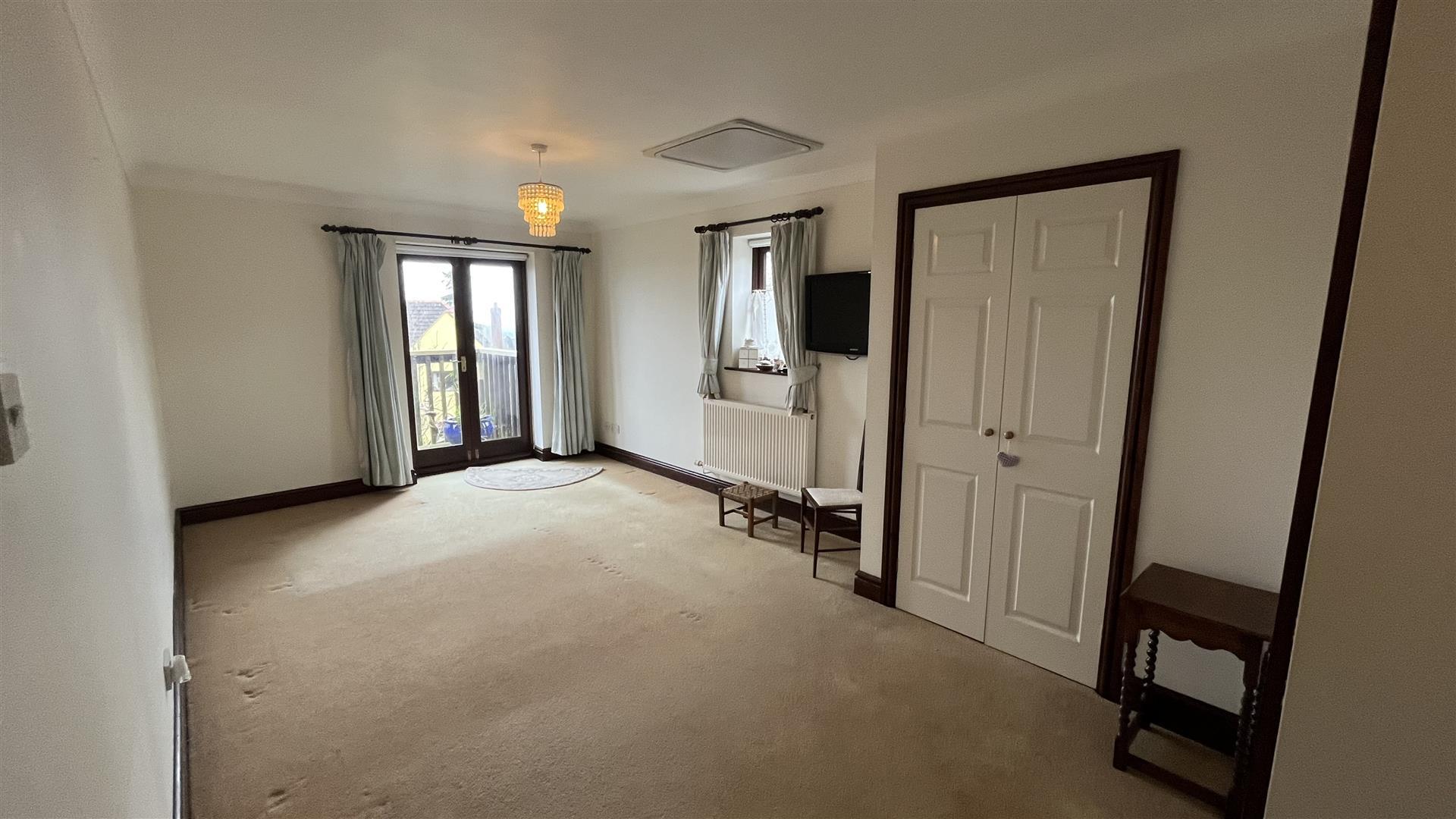 Property Image c406cfec-e9a4-45ee-b228-e3932718abfe