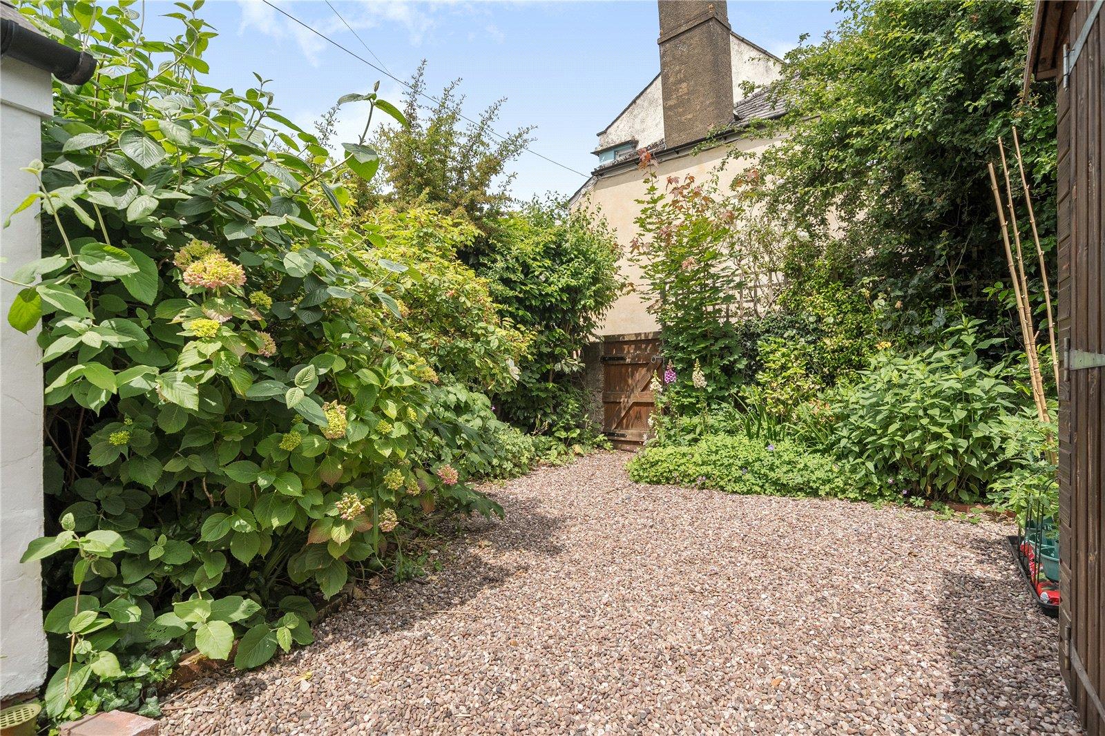 Property Image c40db8e9-a89c-405d-beb3-aa51f4dd511b