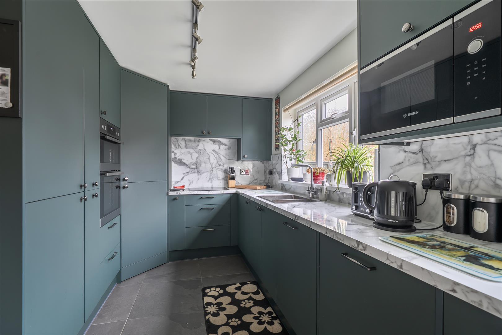Property Image c40f80f2-3bf2-4639-876b-6f8b0995378d