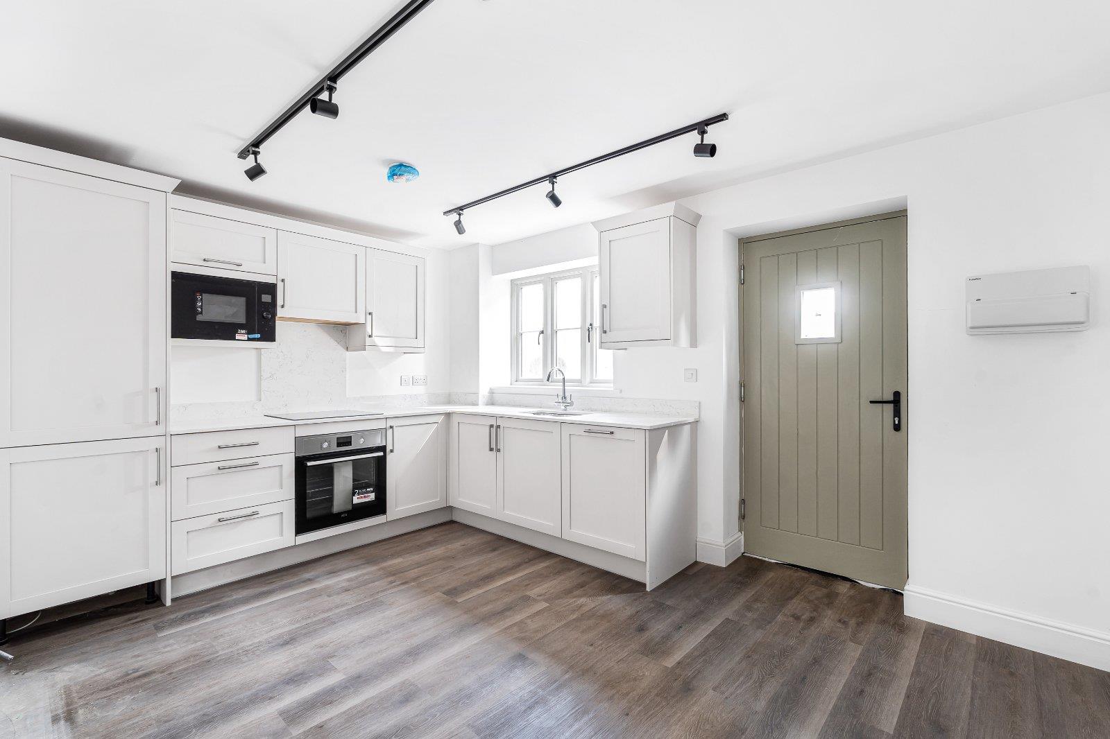 Property Image c4158b3d-d535-4a2a-a0e2-688586f7ca7e