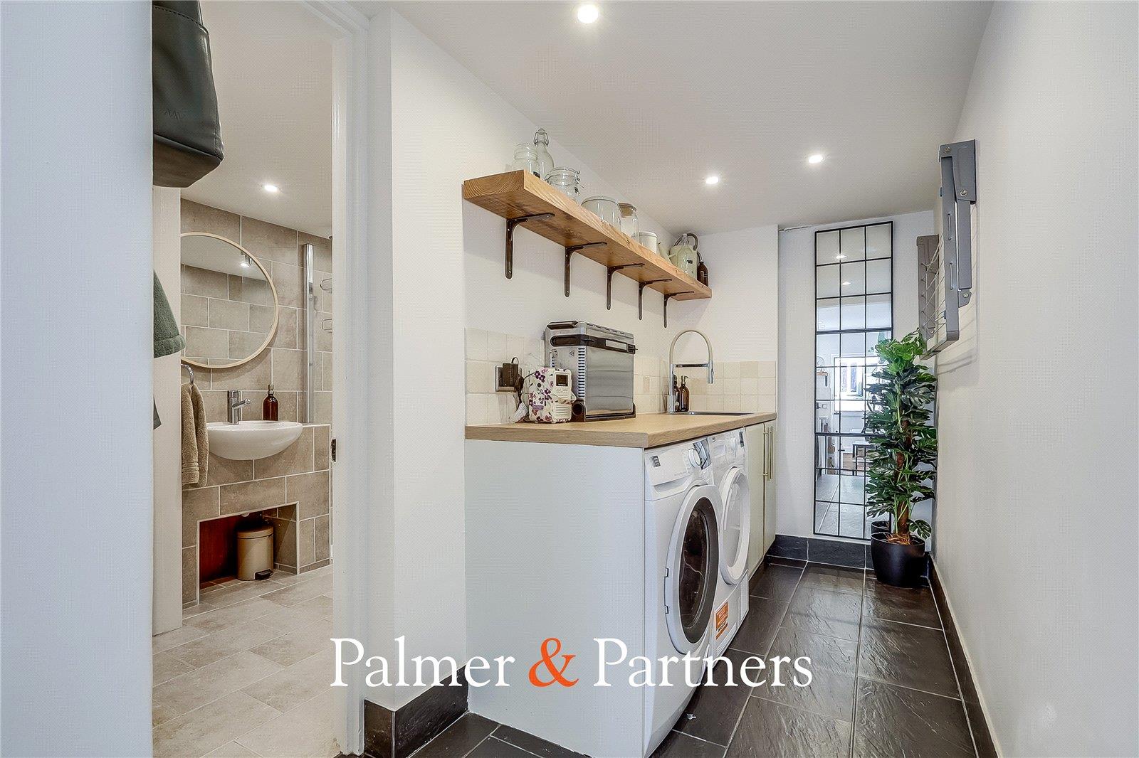 Property Image c421ff3c-8a5c-4587-9d01-640933b53932