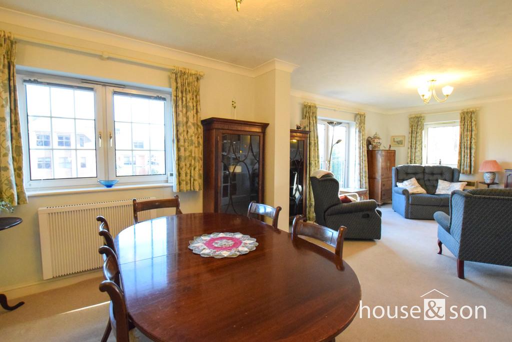 Property Image c4242089-3800-4247-83b8-8fb74b022da6