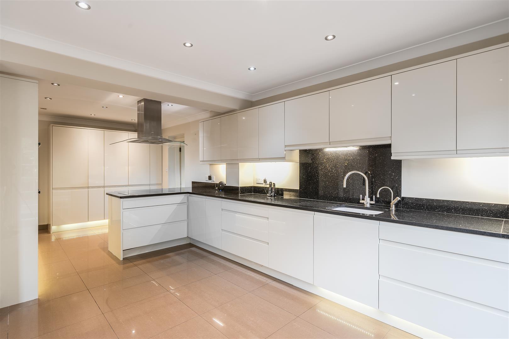 Property Image c42e7b77-09f6-4059-87df-8621a7faf35f