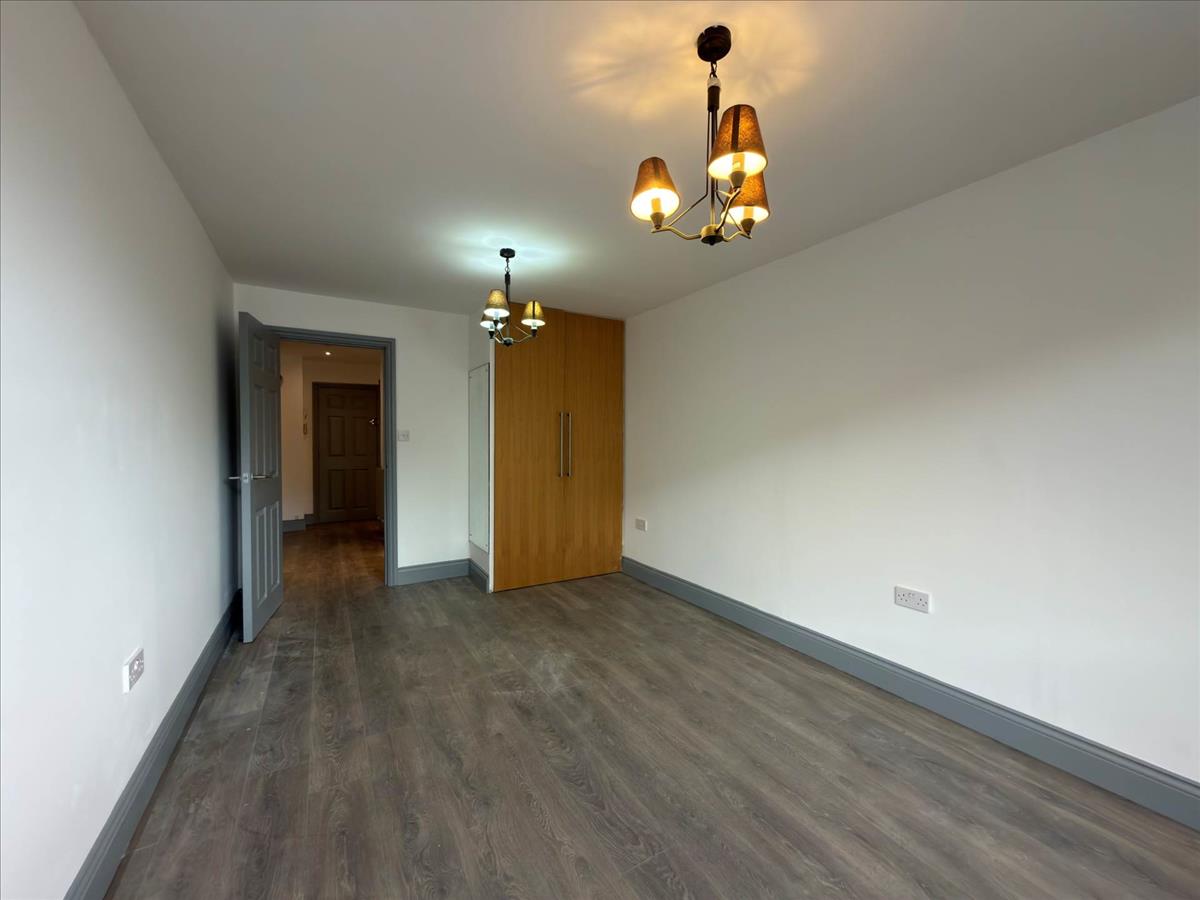 Property Image c4462785-a777-494a-90be-c34316725a29
