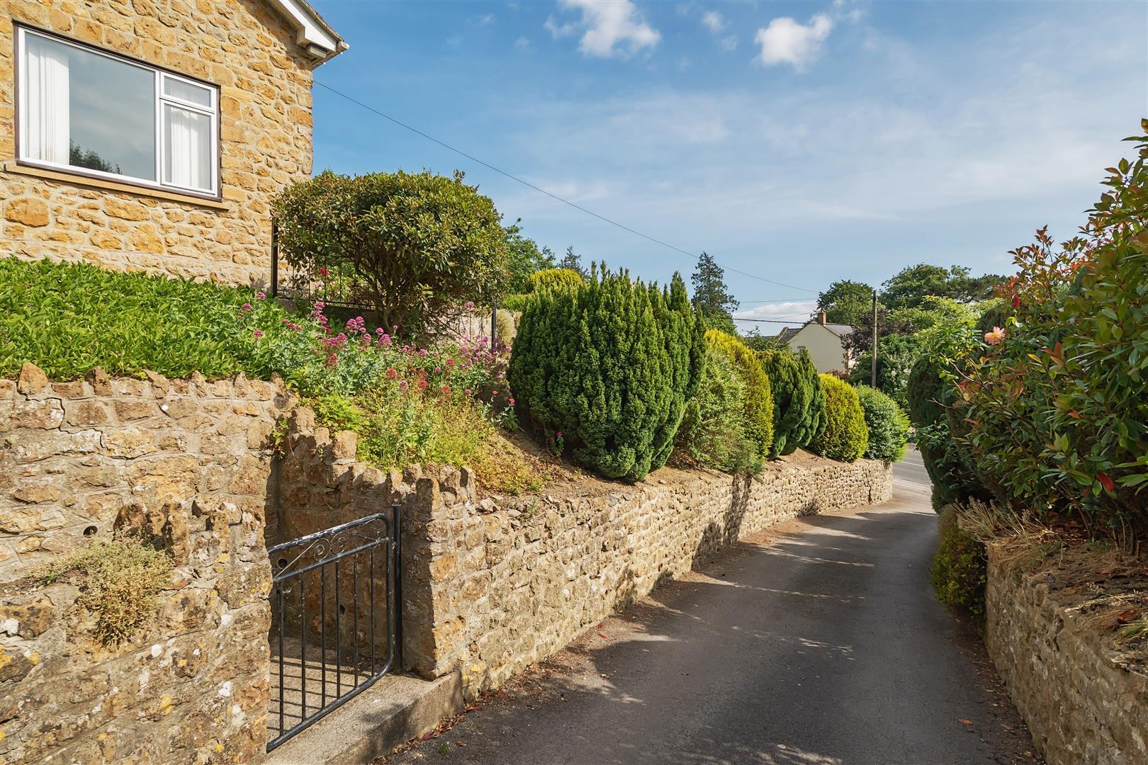 Property Image c449acbc-0599-4cd1-b013-5ab853bf63e0