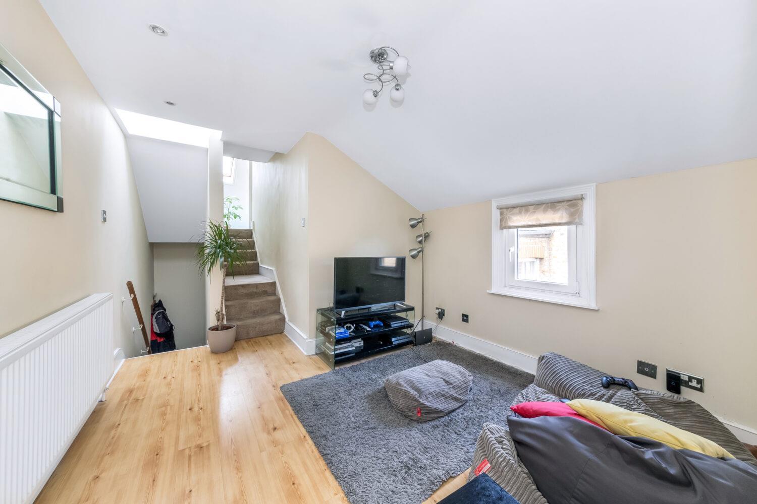 Property Image c44fcc06-9f9a-4047-8b16-d41b148cc7ab