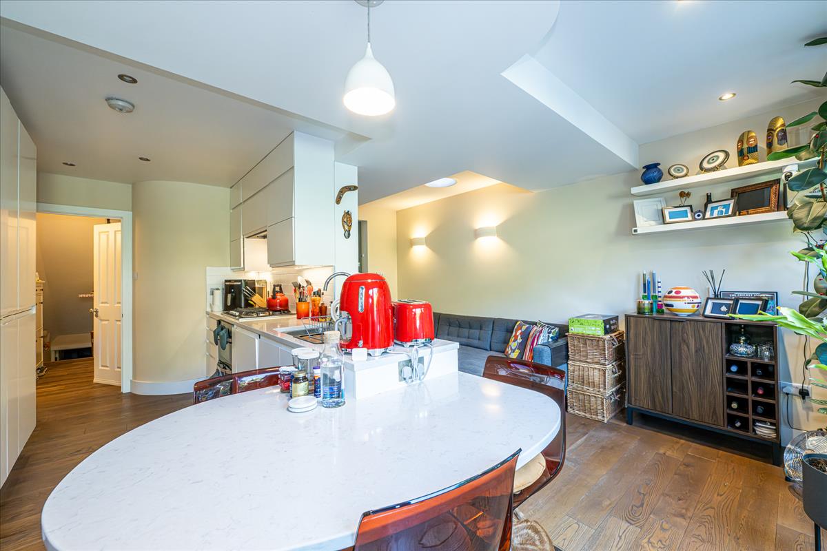 Property Image c4506b09-e2d7-4ac3-8f56-202d31398d40