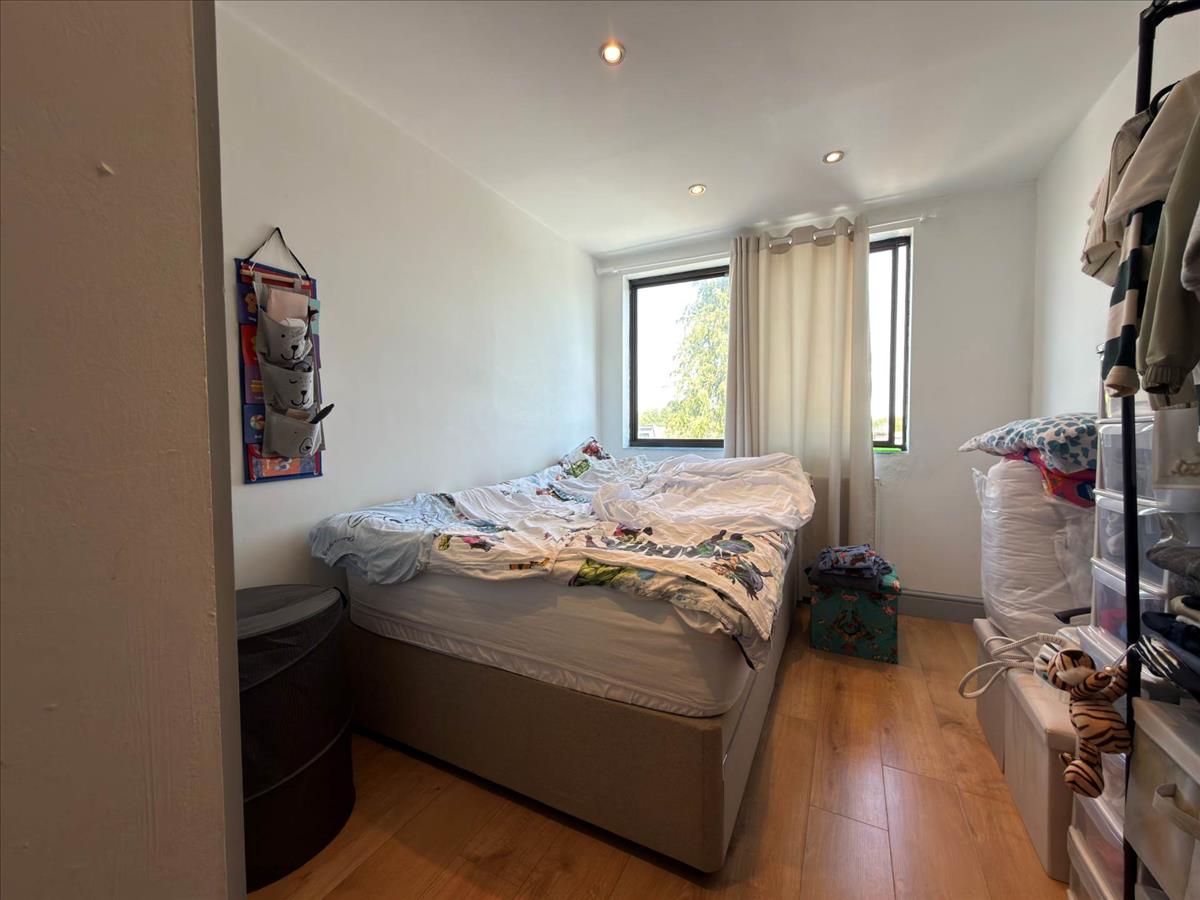 Property Image c451172a-8d2b-4826-b293-c2e5b4e23247