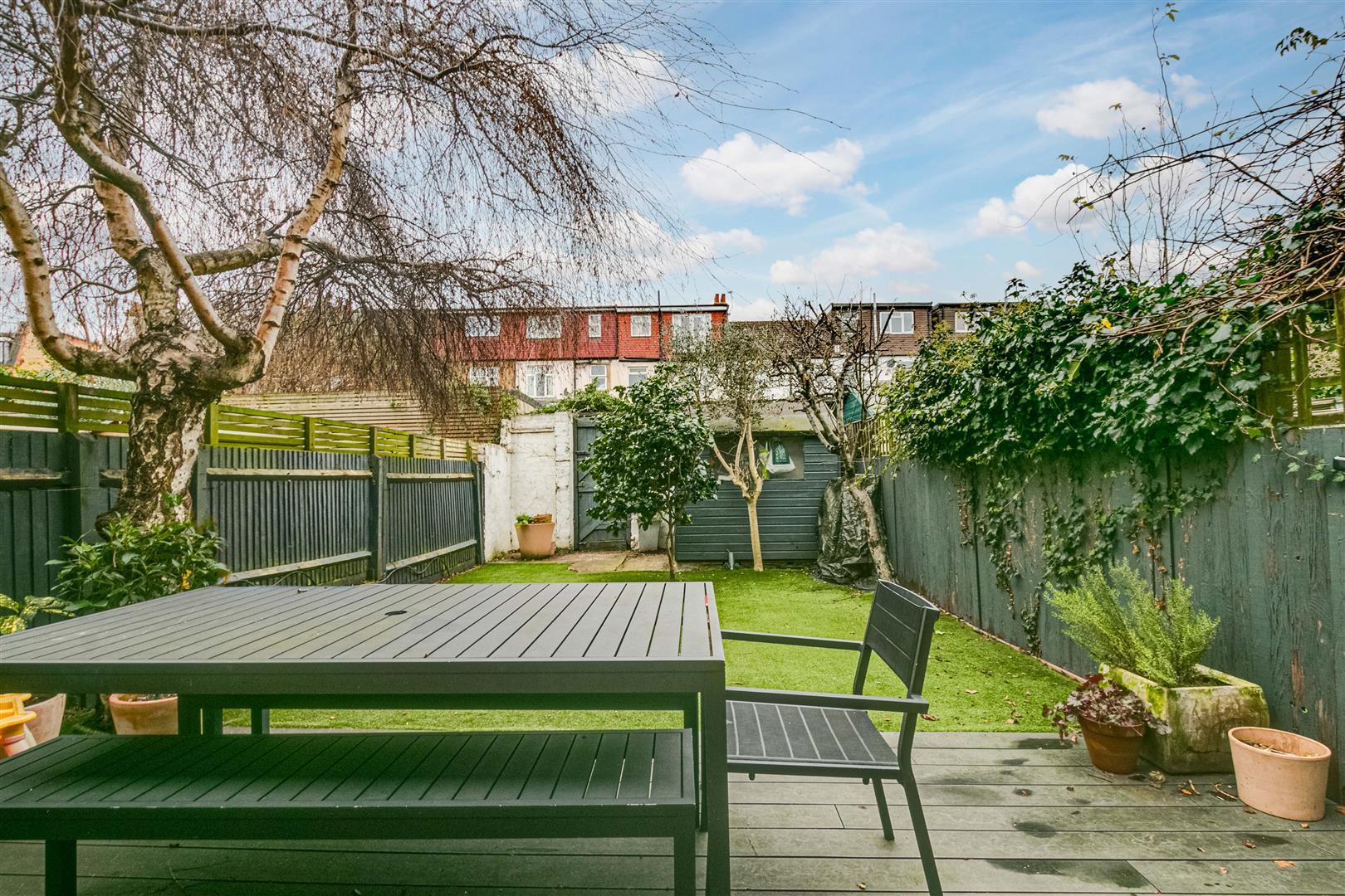 Property Image c4707f34-0a9c-406e-827f-df15e064806a