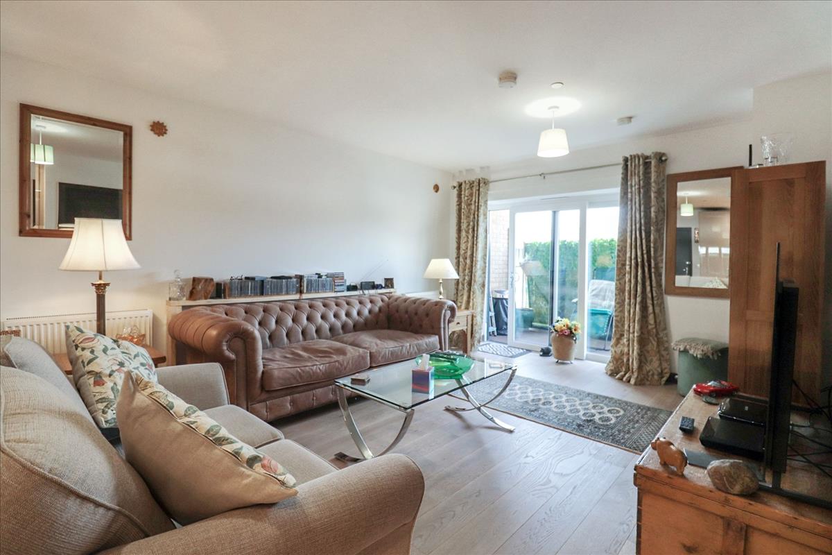 Property Image c4756e47-f2f0-484e-a0e0-8047ea791f0b