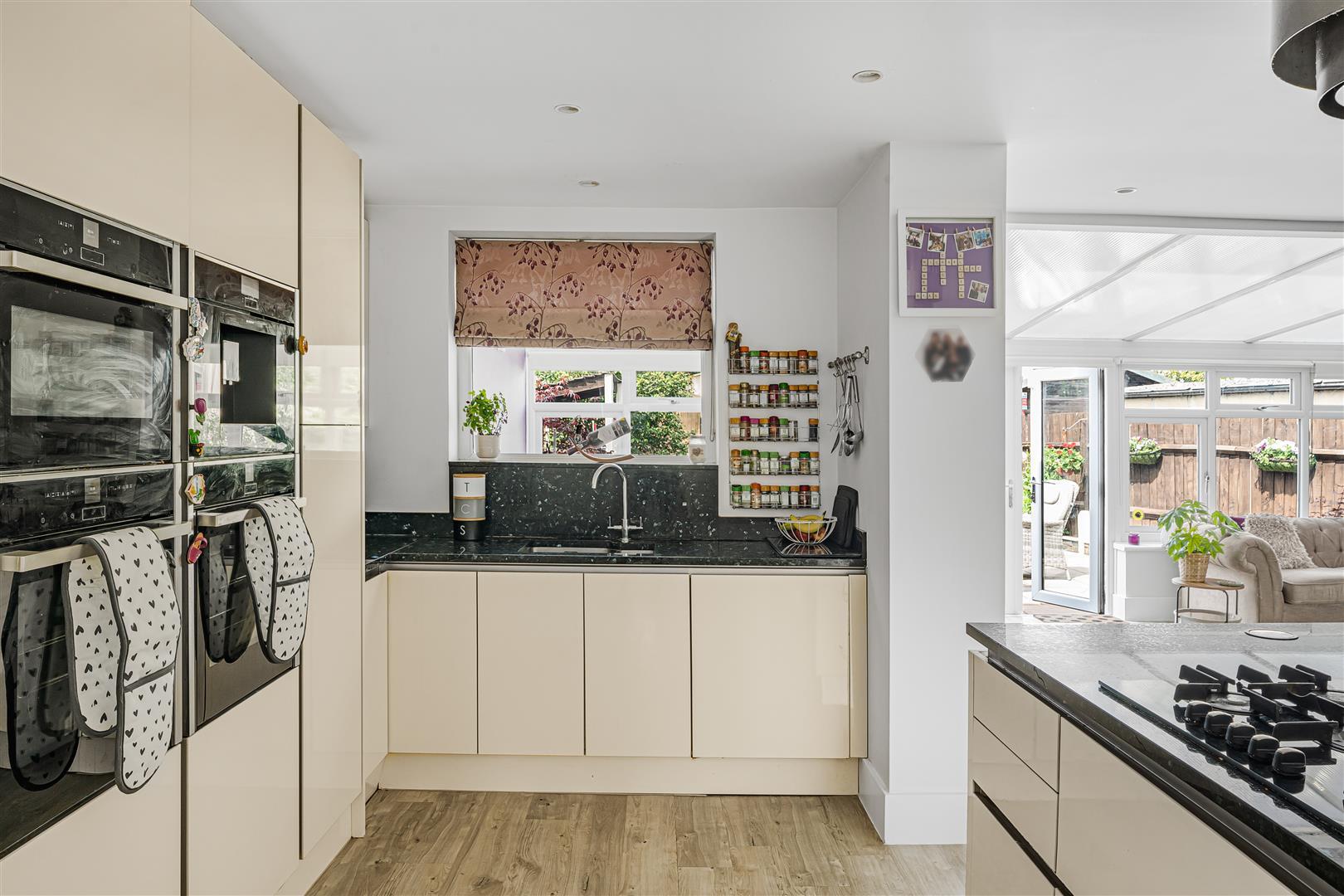 Property Image c475c001-bd18-45c8-84b9-fc39f96aca86