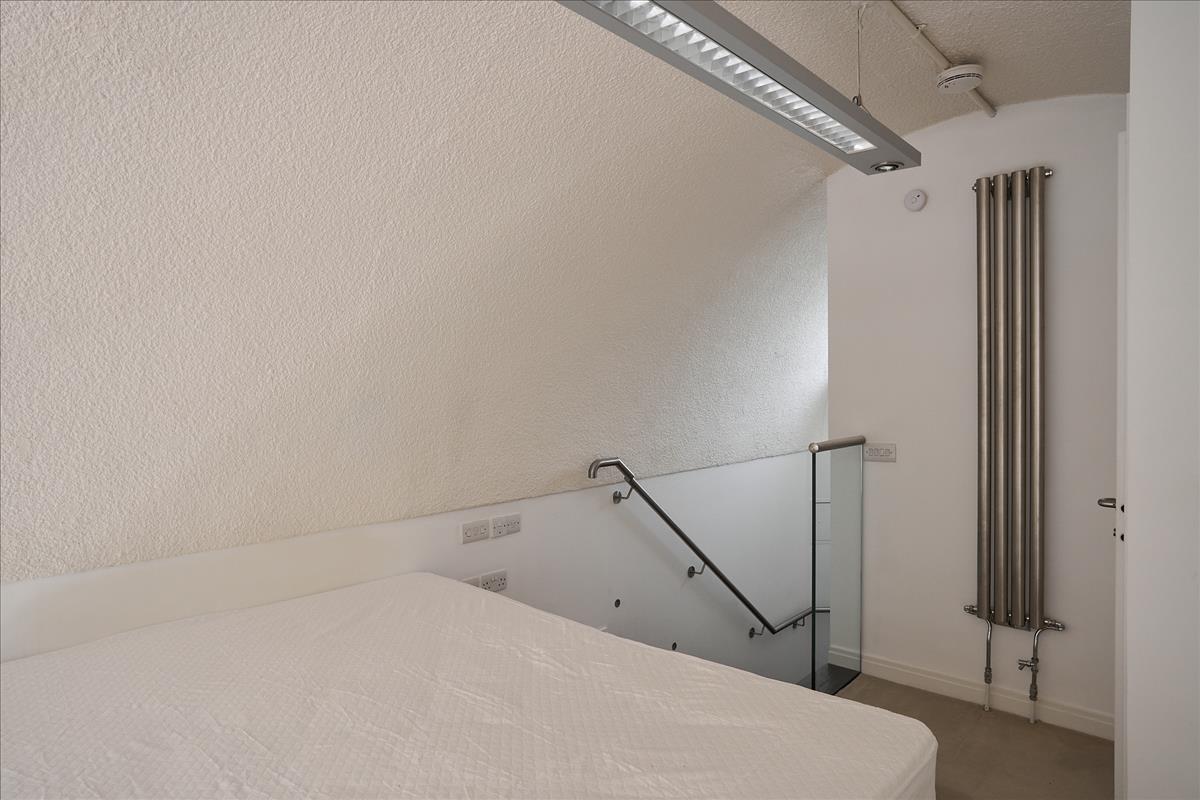 Property Image c482e92c-2e6d-449a-b551-574d0888751d