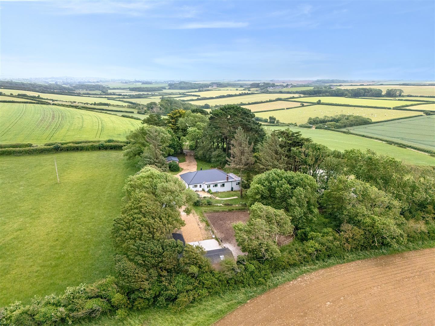 Property Image c48fe7a0-5e28-42f9-9f3a-10372c1e40ac