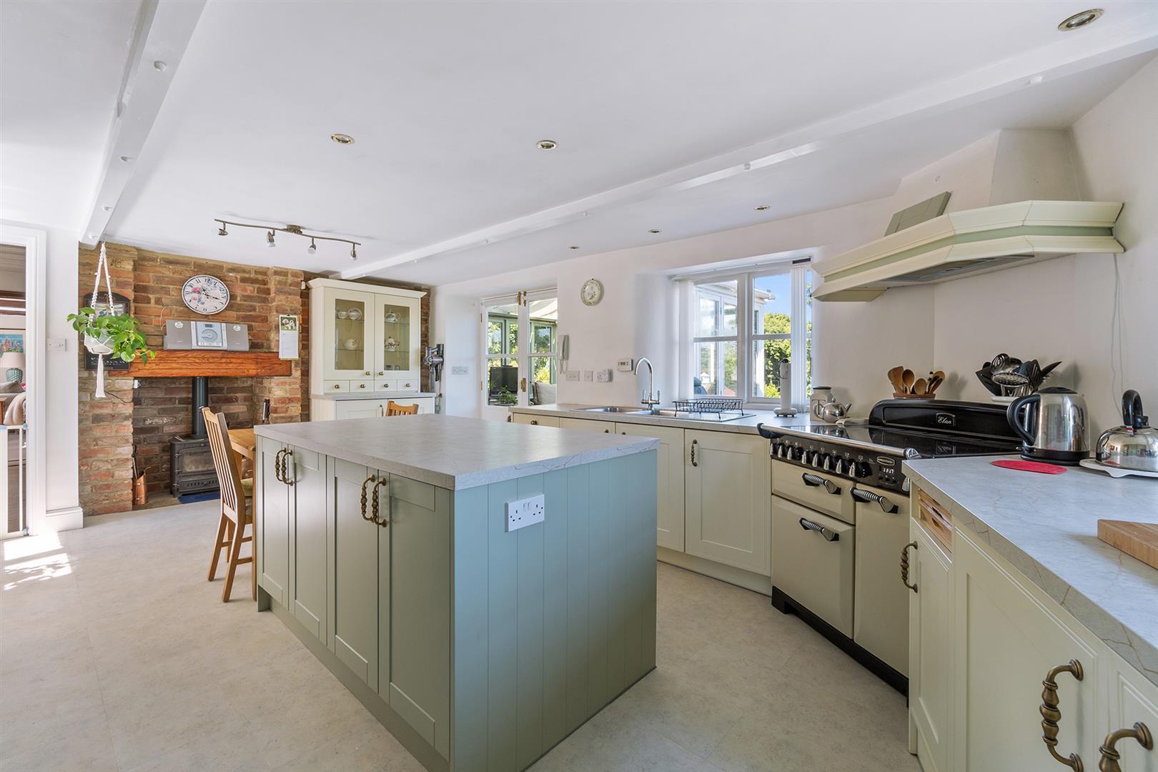 Property Image c49286b8-ec2b-409c-8ab9-4a2d4e649999