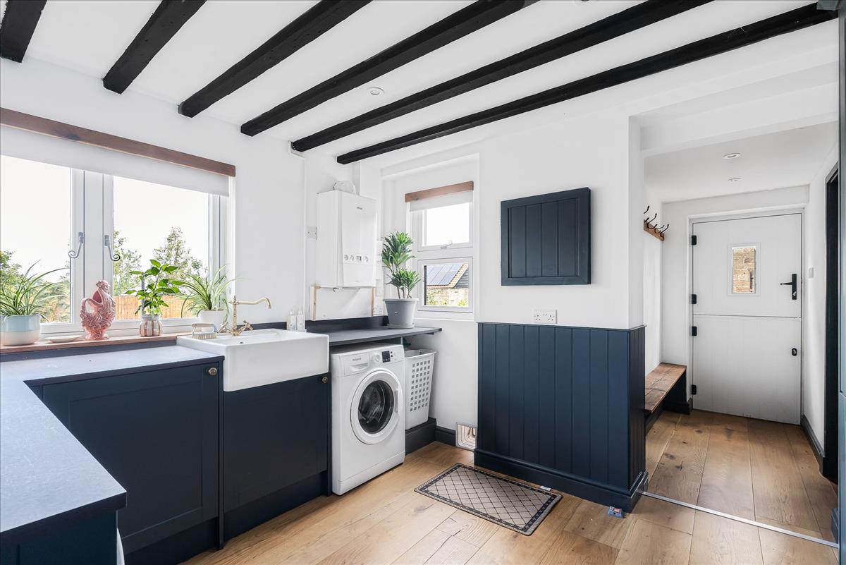 Property Image c49b9634-d212-4577-b0cd-5121f224031d