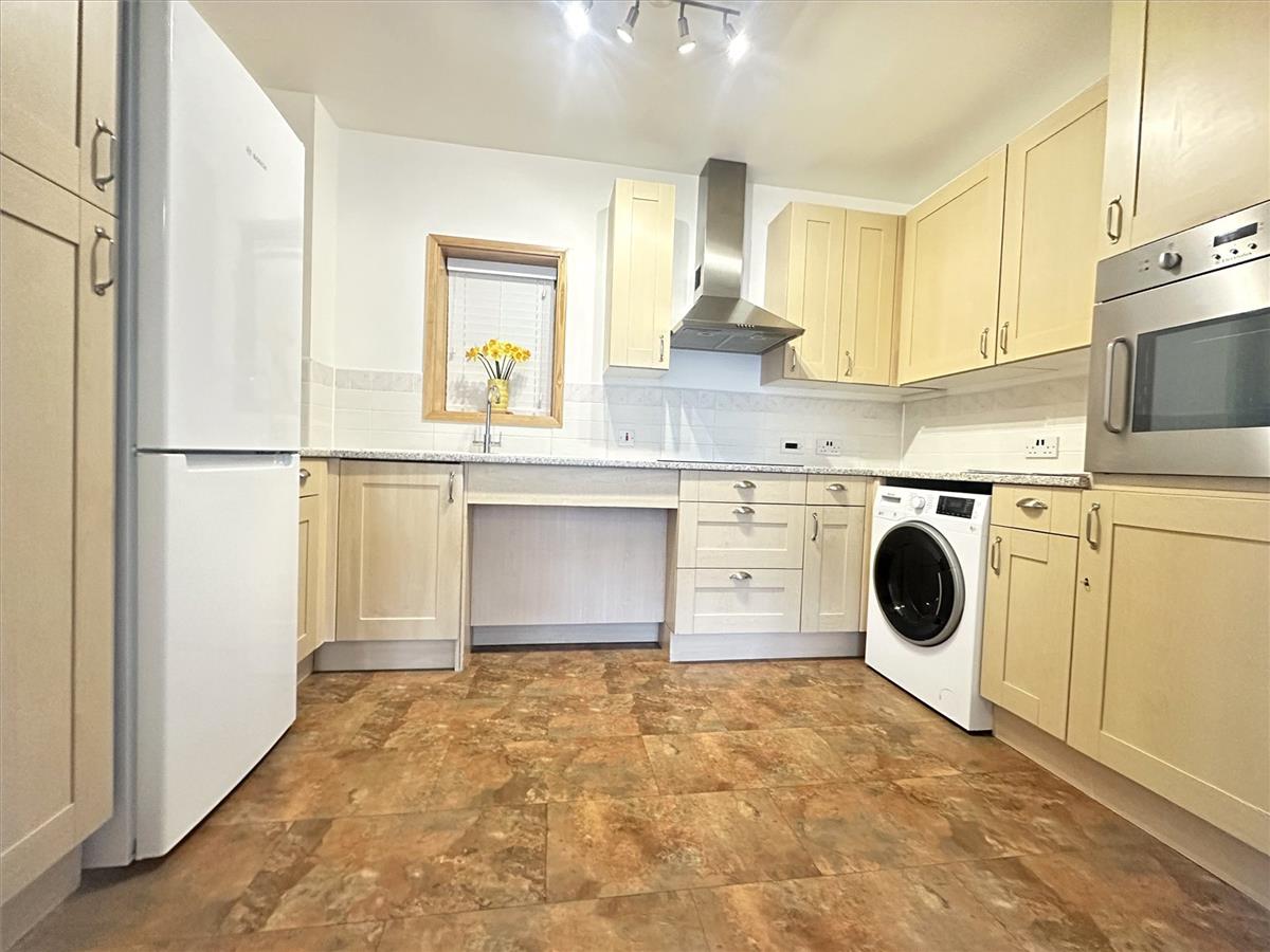 Property Image c4a3b420-6c13-42f6-94c2-18bd2b5b4d88