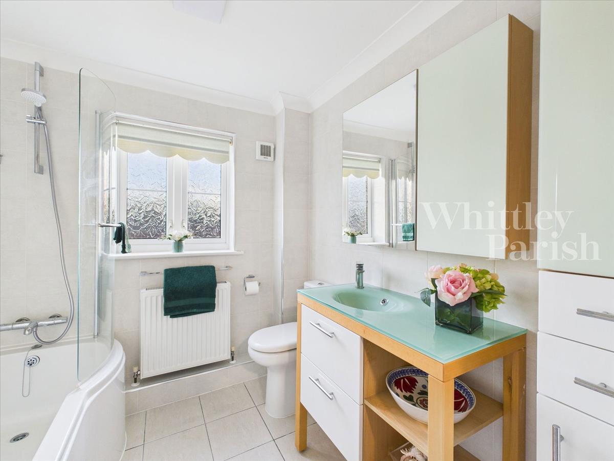 Property Image c4b8b5df-7010-42b9-8304-395b7a3aaca7