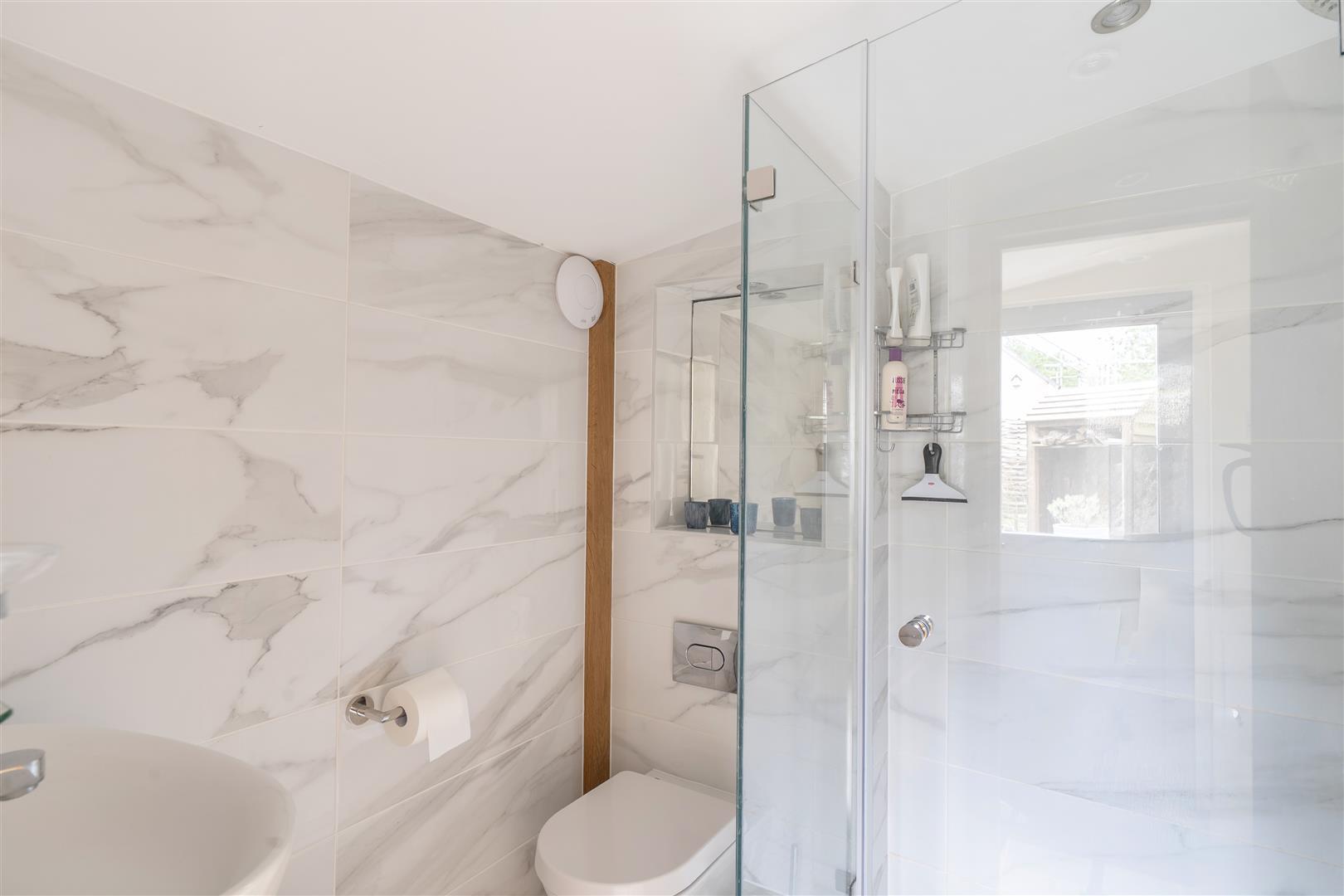 Property Image c4cd4cf9-52b5-4eca-bfa3-6d467037f264