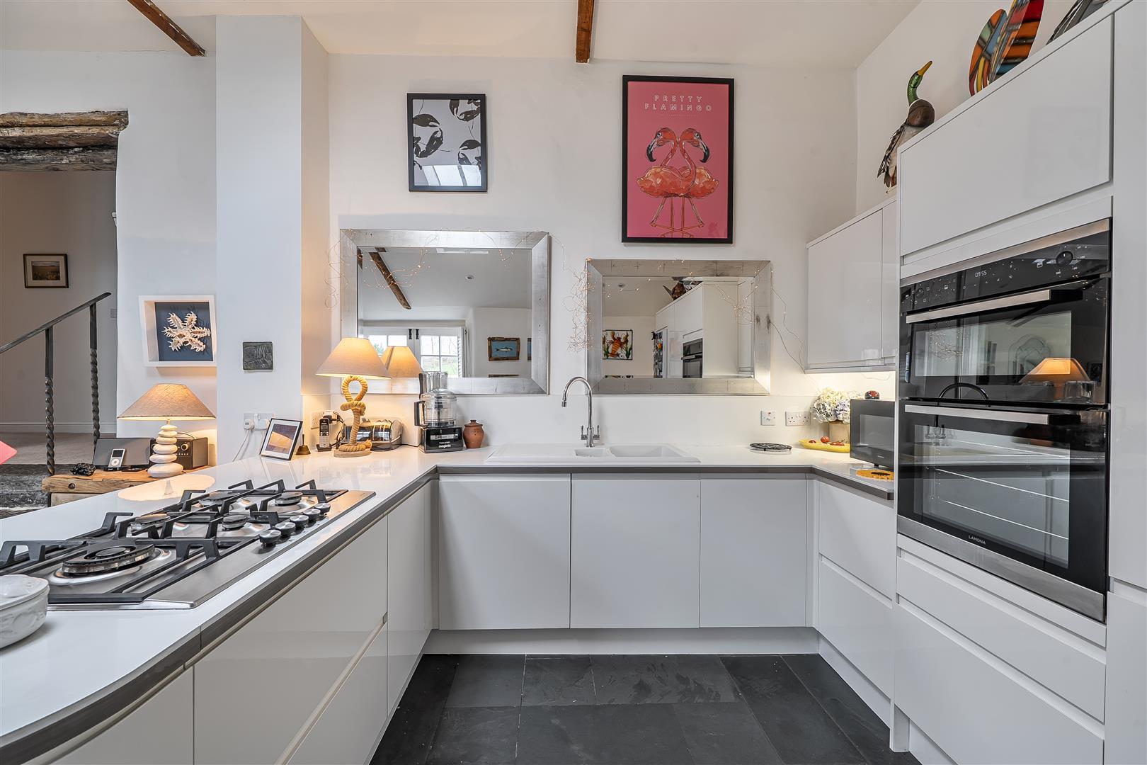 Property Image c4e55597-11d1-467f-b7ef-b9ea3f9c6a60