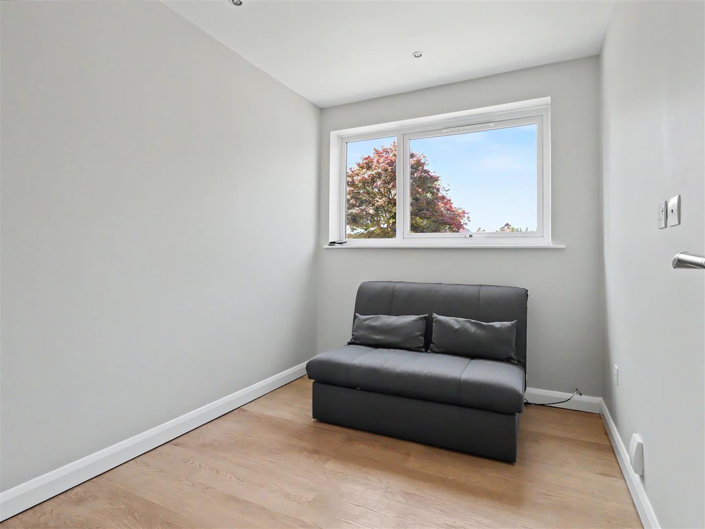Property Image c4e6e19a-7c94-4178-bf45-2eb40ca730e7