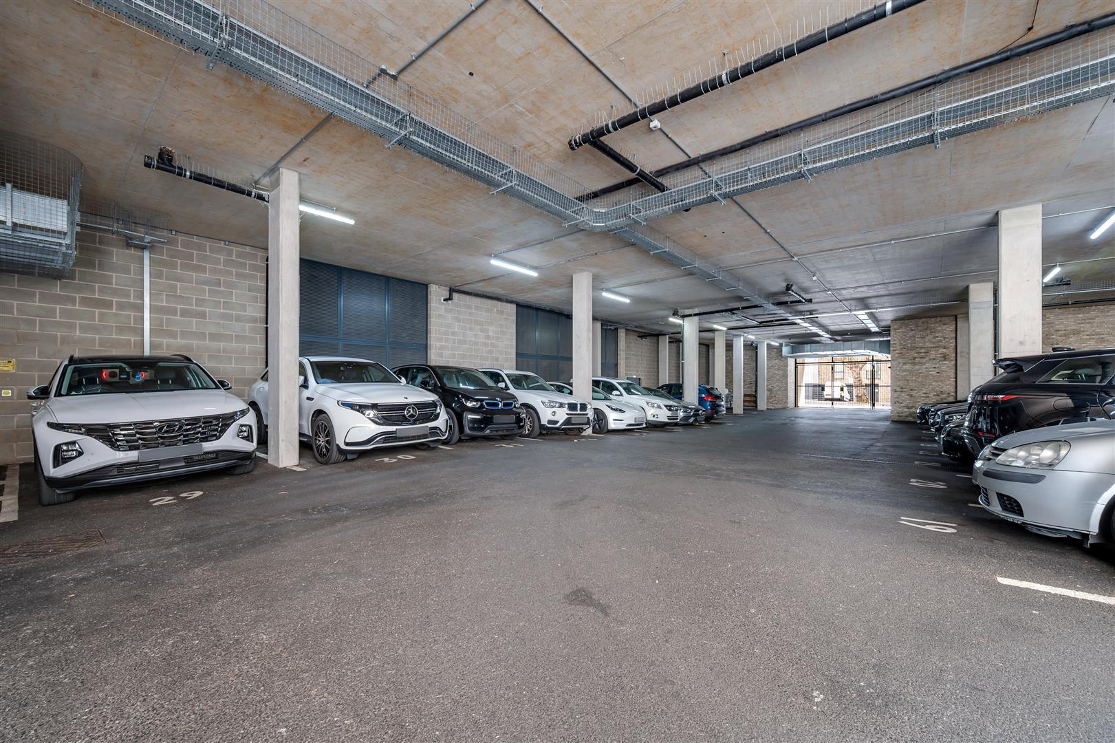 Property Image c4e8ebdf-1f88-4925-97ec-513d5da97d84