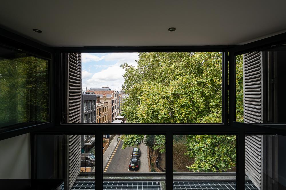 two bedroom two bathroom penthouse for let on hoxton square n1