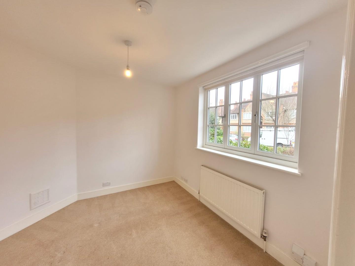 Property Image c4f8fca4-eb7c-4284-b51c-84d4103f6ea8