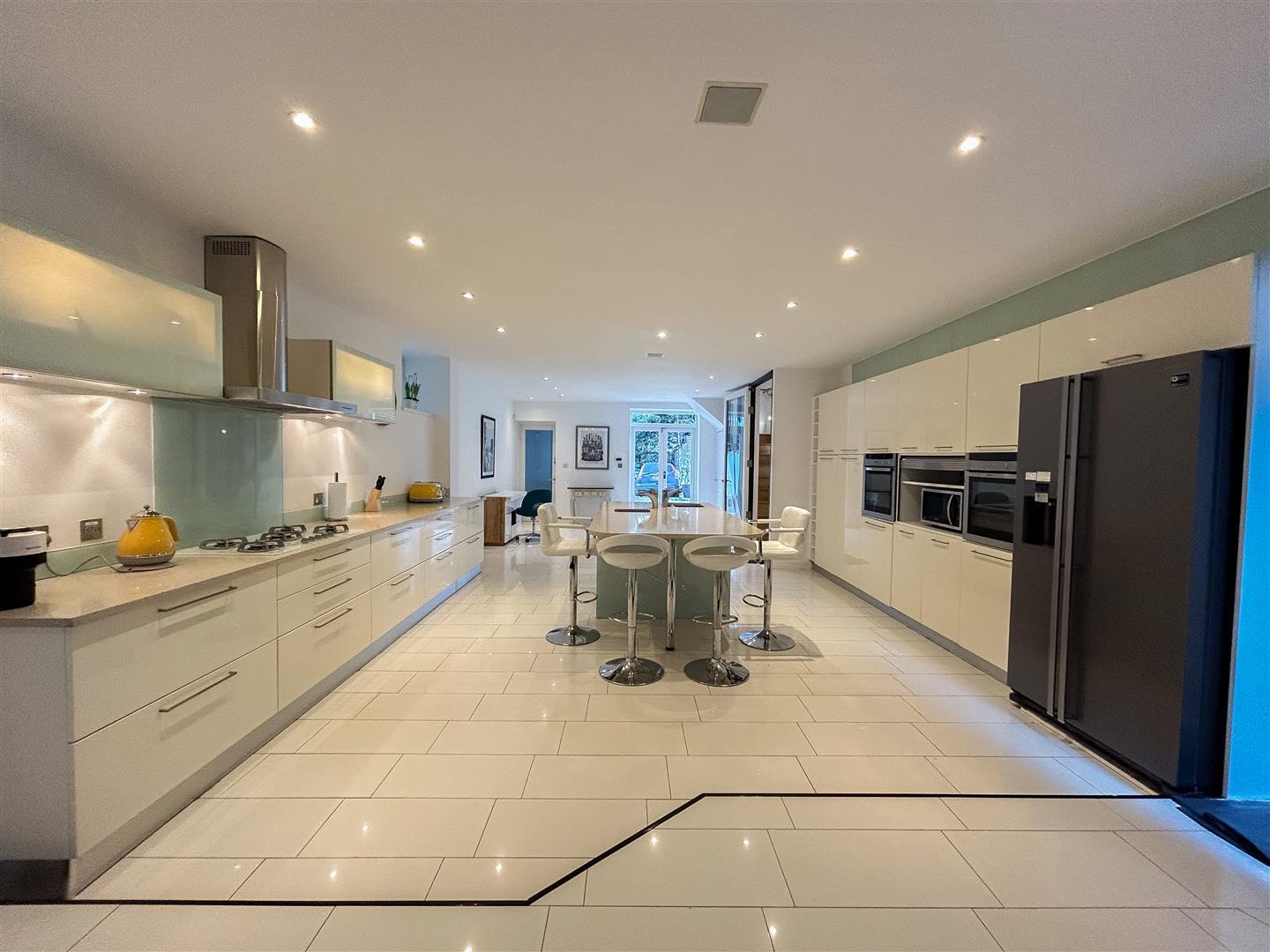 Property Image c50349eb-901e-41c4-b411-c01868f3feca