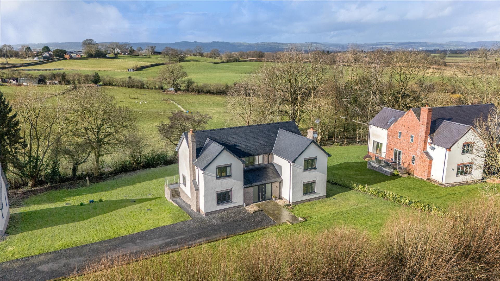 Property Image c52db563-4468-4094-aaf8-3b703d66418d