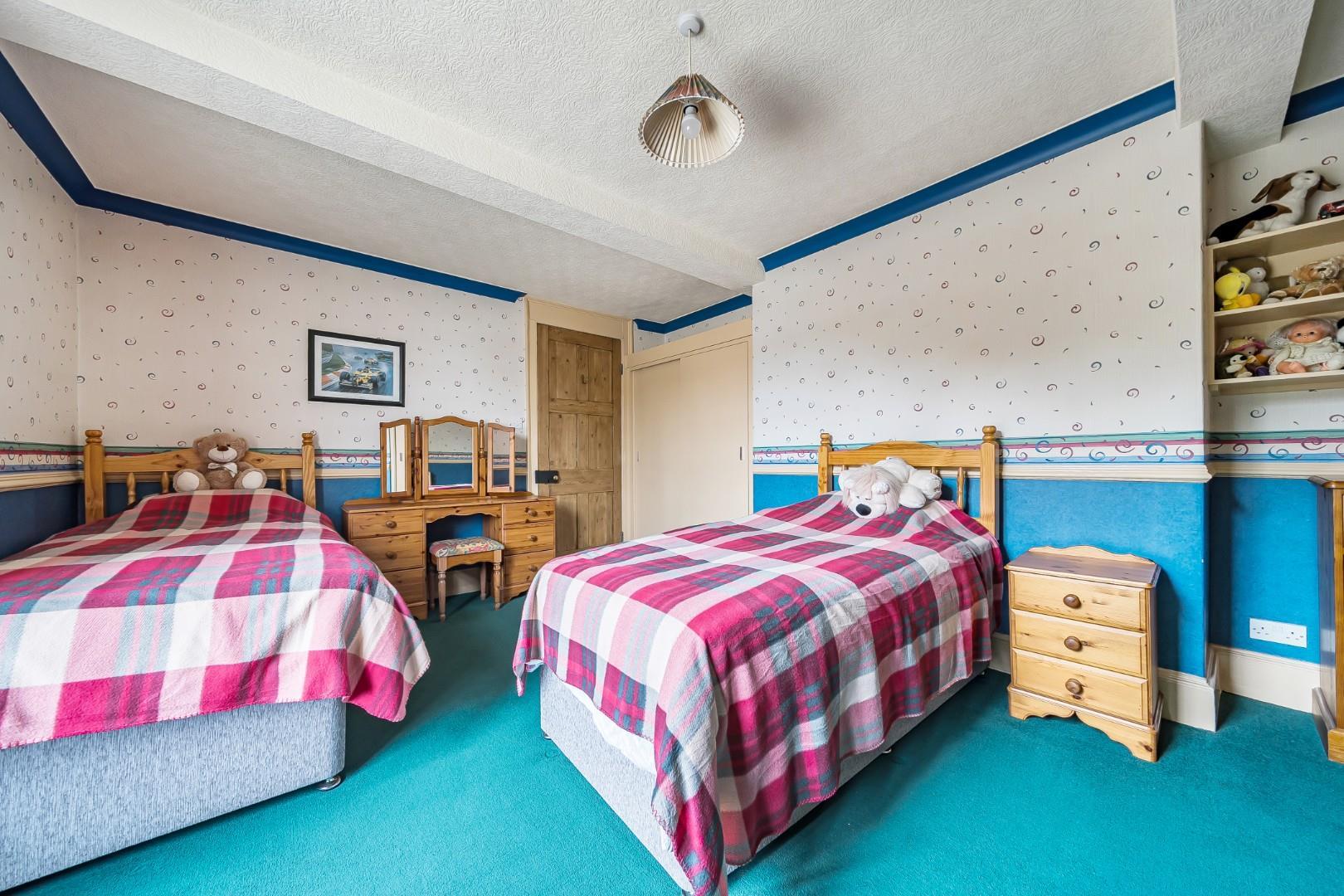 Property Image c5355f93-a706-4f0e-b1c0-0cfc2e7a52f1