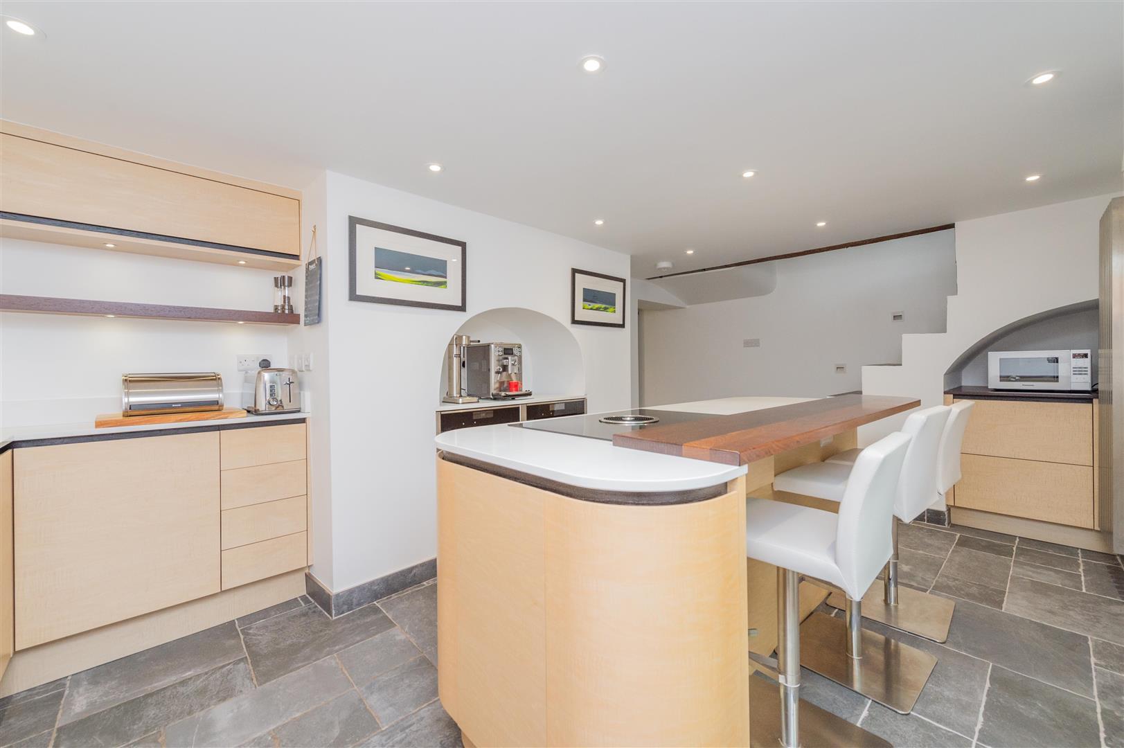 Property Image c54c682d-885e-4e86-b25e-a0ae0868cef7