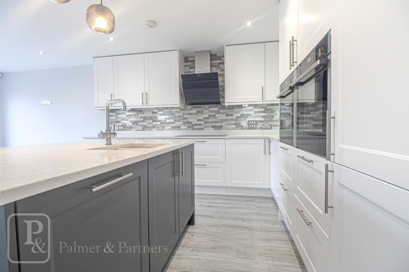 Property Image c5836ae3-ef2a-4490-8c6a-060f073607b7