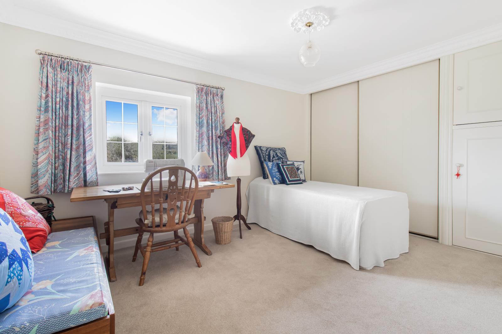 Property Image c5838335-b2a3-4198-98bd-82d12c20f5d7