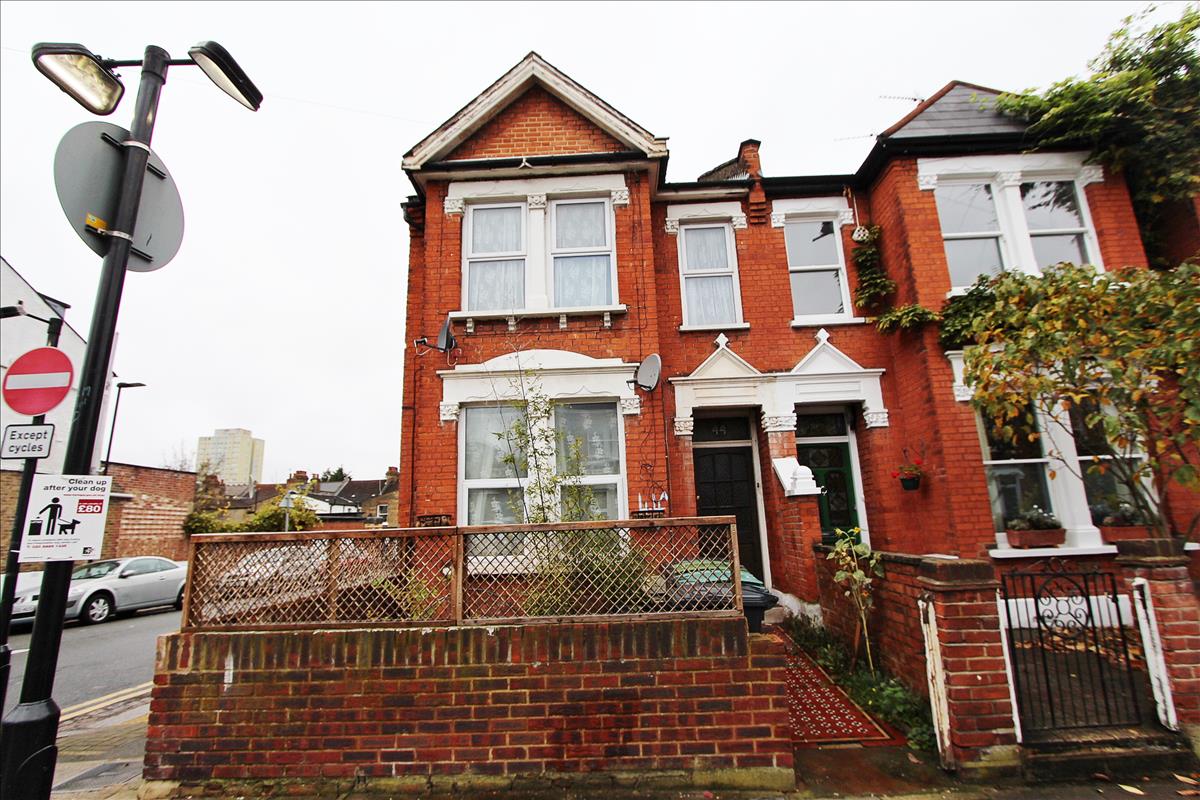 Property Image c599f2c6-8cdb-44b3-a1da-4167b0ad28c4
