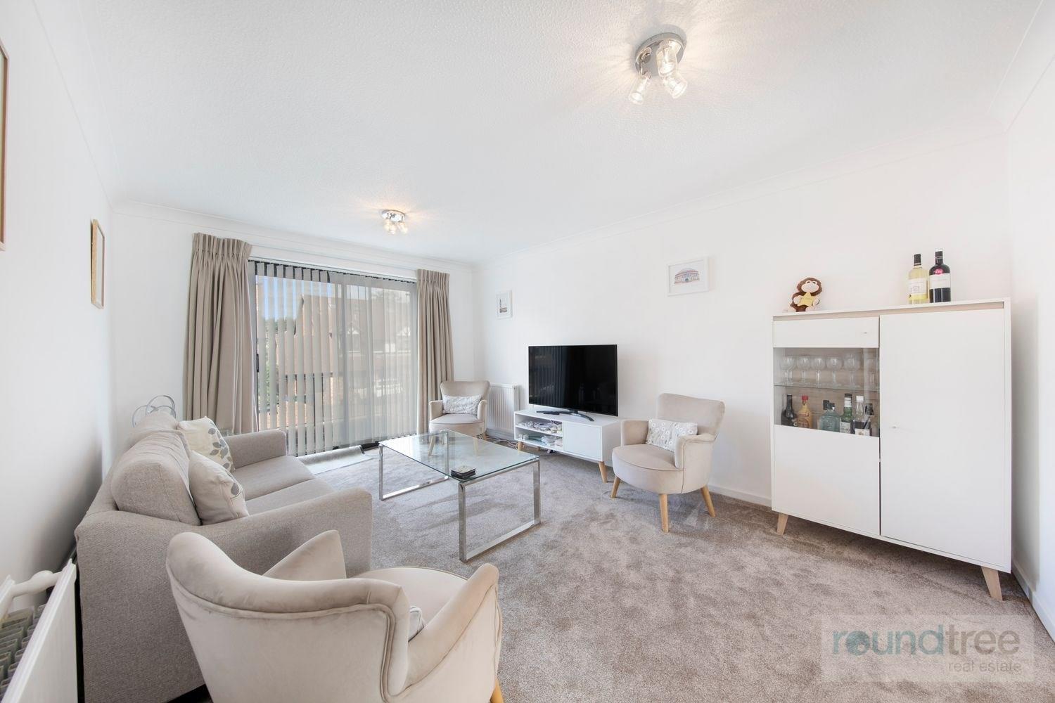 Property Image c59d6f5e-8f8d-4f69-85e3-f9bc80239ad9